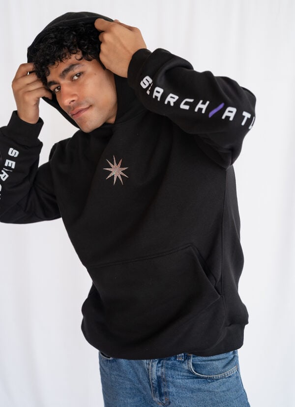 Men's Search Atlas hoodie with logo, casual streetwear, black sweatshirt for everyday comfort.